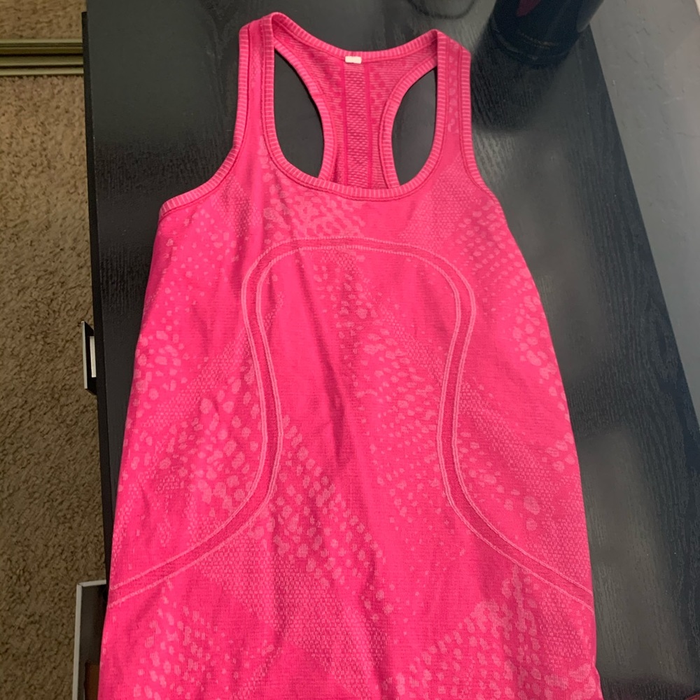 Lululemon Tank!